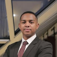 Portrait du Directeur Exécutif de Youth Global for Impact